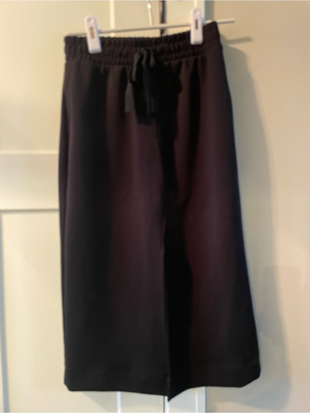 Mango Black Elastic-Waist Pull-On Midi Skirt
